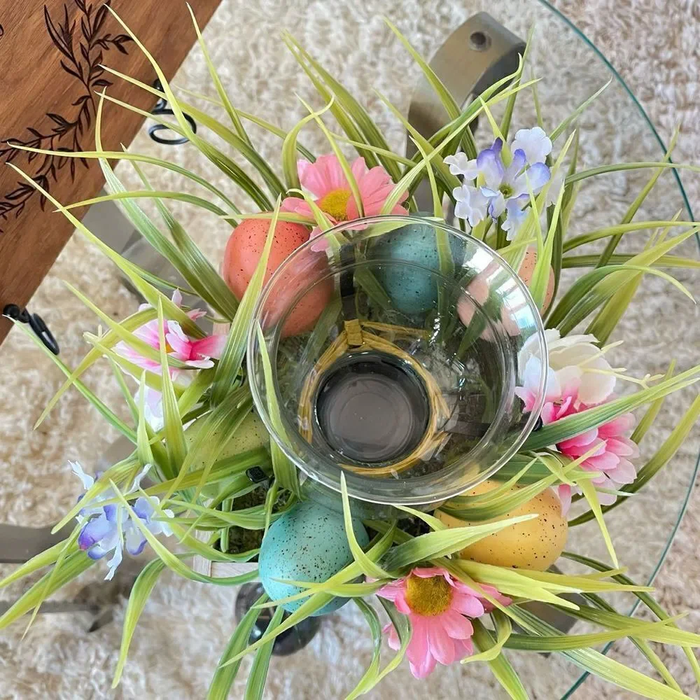 NWT Beautiful Easter Floral Candle Holder Square Wooden Box Table Centerpiece